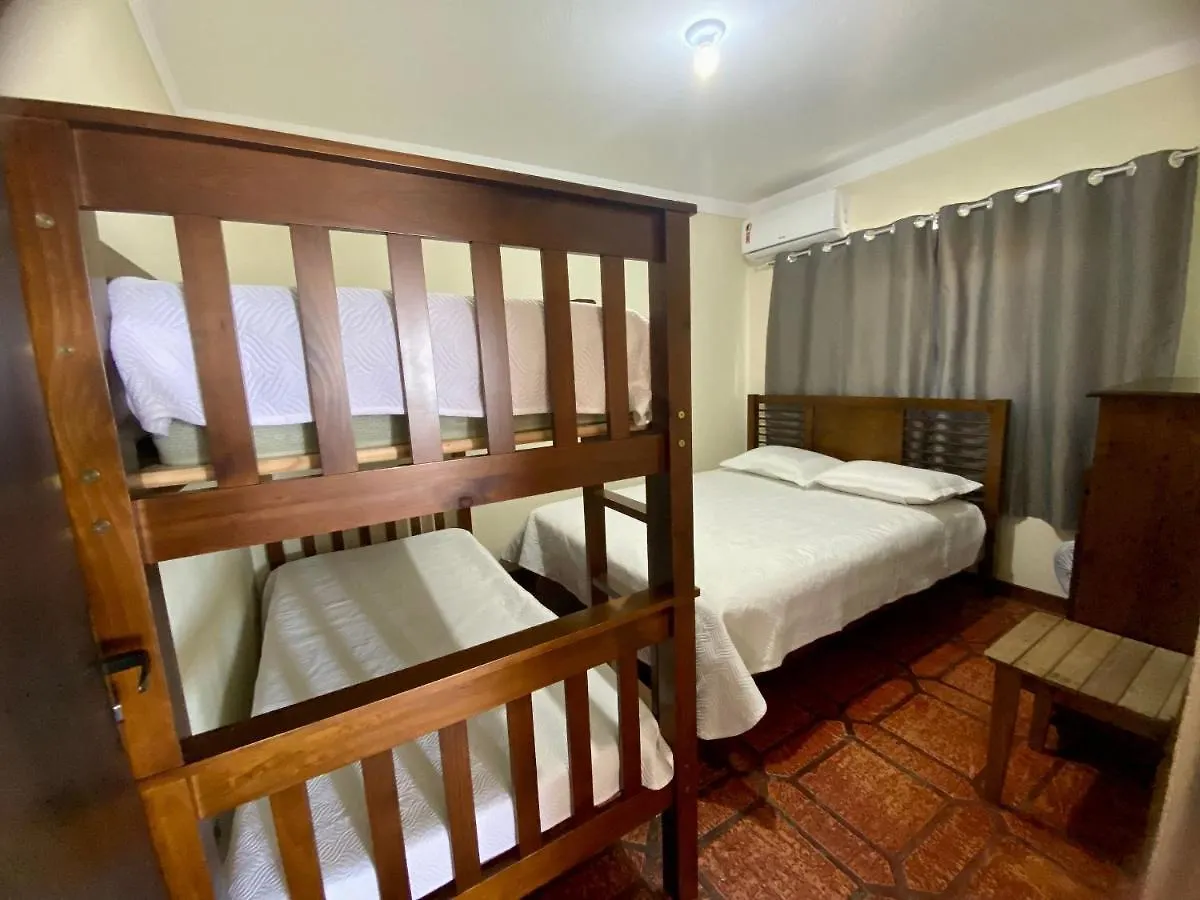 Apartment Residencial Ide Martins A 30 Metros Da Praia De Bombinhas E Proximo A Praia Da Lagoinha